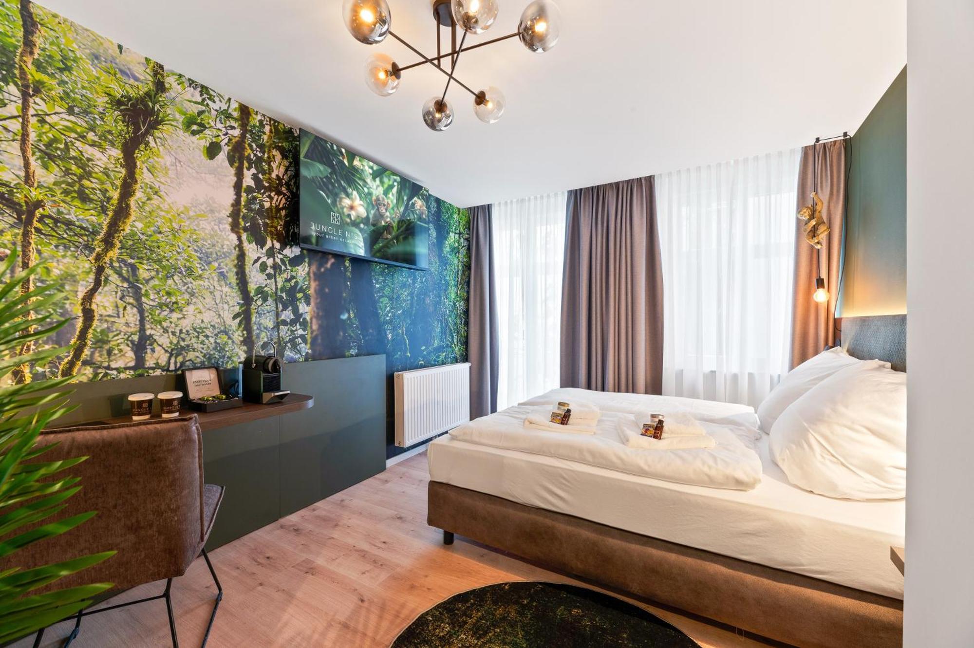 Jungle No5 Boutique Hotel - Stuttgart City-Center エクステリア 写真